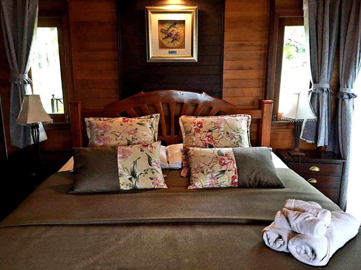 Kaengkrachan Boathouse Paradise Resort Kaeng Krachan Room photo