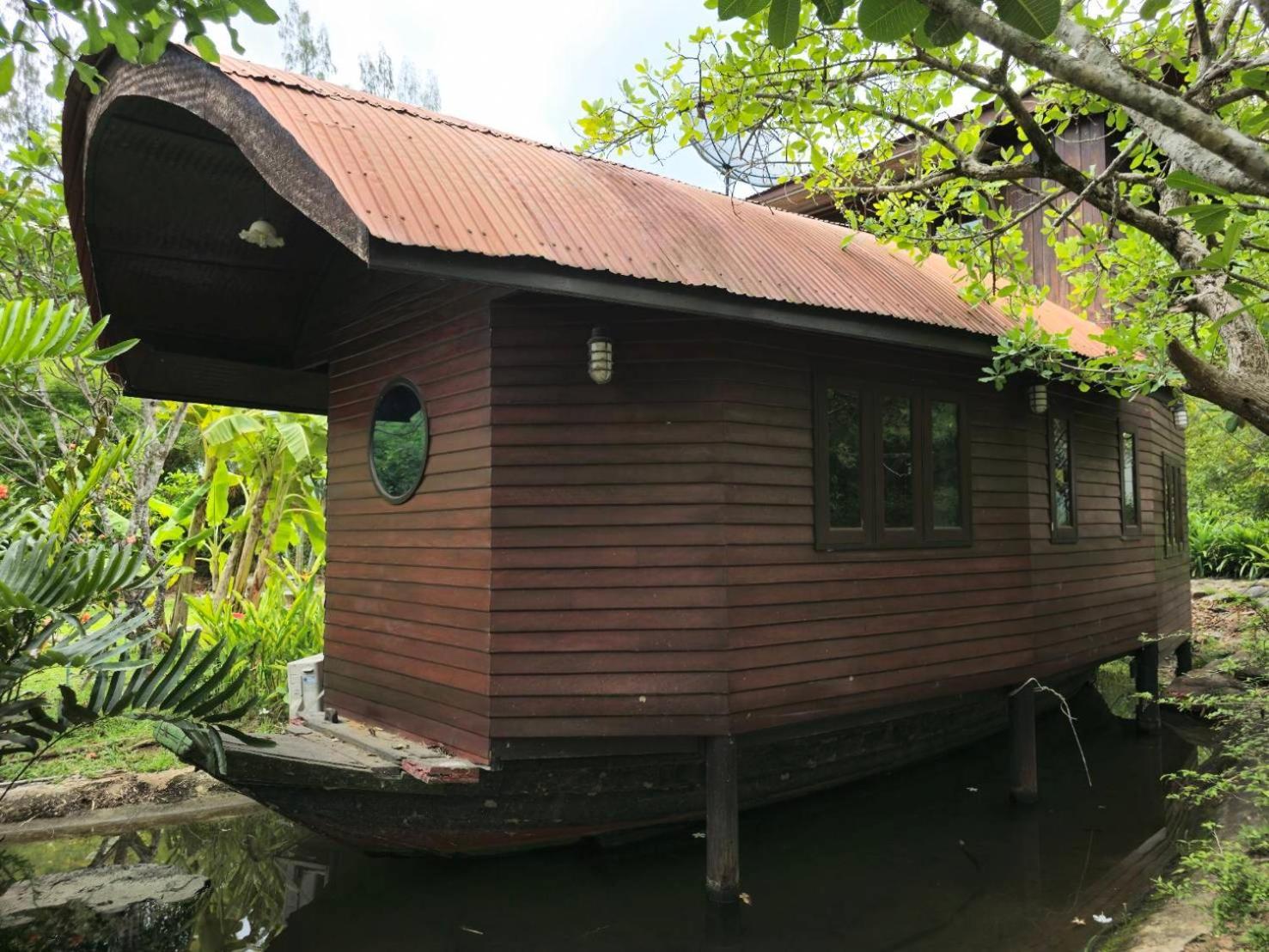 Kaengkrachan Boathouse Paradise Resort Kaeng Krachan Room photo